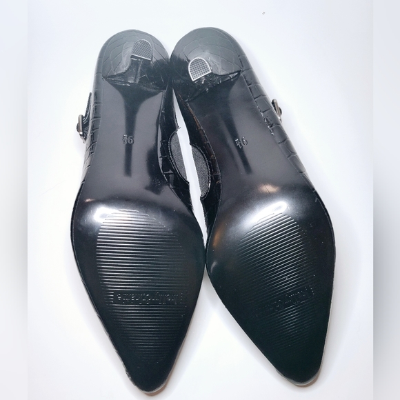 Kelly & Katie Women's Black Buckle Ankle Heels - Picture 5 of 7